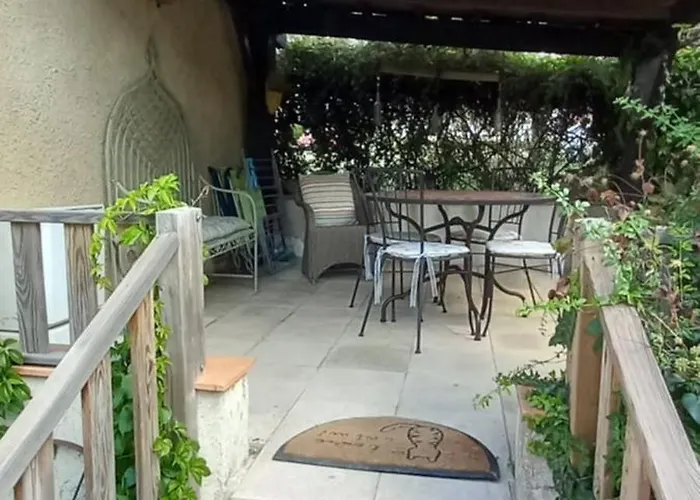 Ferienhaus De La Tarabelle, Maison Entiere Avec Grand Patio Et A La Campagne *
