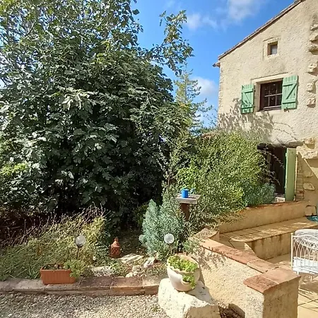 De La Tarabelle, Maison Entiere Avec Grand Patio Et A La Campagne Ferienhaus