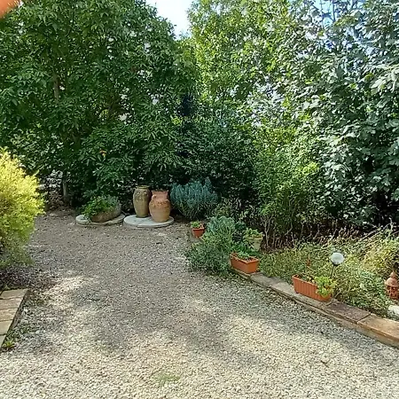 De La Tarabelle, Maison Entière Avec Grand Patio Et à La Campagne * Frausseilles
