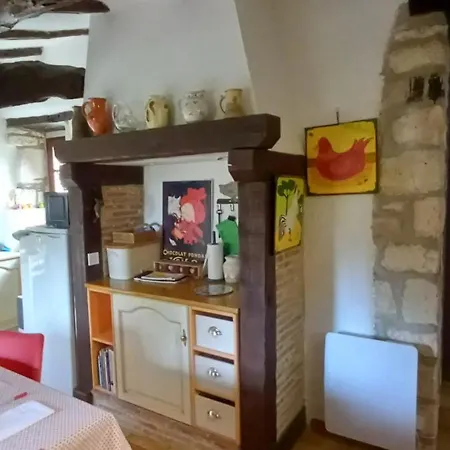De La Tarabelle, Maison Entière Avec Grand Patio Et à La Campagne Casa de Férias