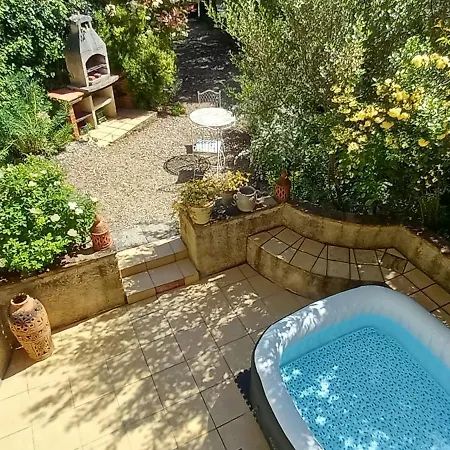 De La Tarabelle, Maison Entière Avec Grand Patio Et à La Campagne Casa de Férias