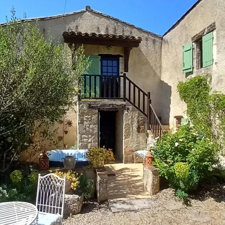 Casa de Férias De La Tarabelle, Maison Entière Avec Grand Patio Et à La Campagne *