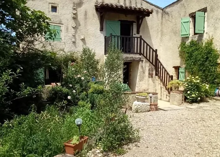 Feriehus De La Tarabelle, Maison Entiere Avec Grand Patio Et A La Campagne Frausseilles