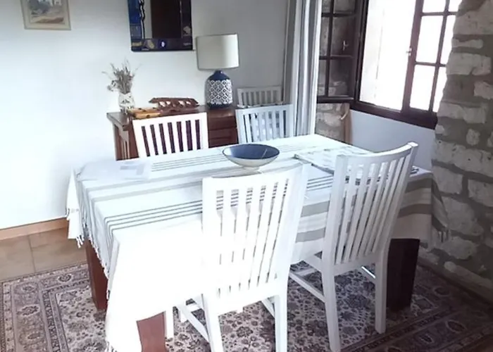 Semesterbostad De La Tarabelle, Maison Entiere Avec Grand Patio Et A La Campagne *